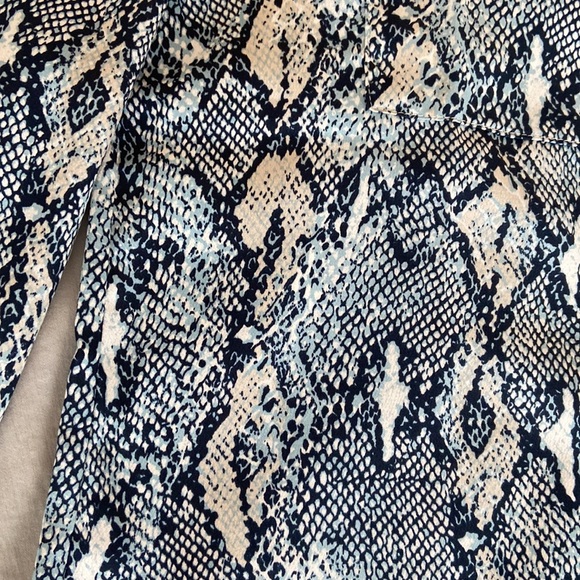 Banana Republic Dillon shirt - Picture 3 of 3